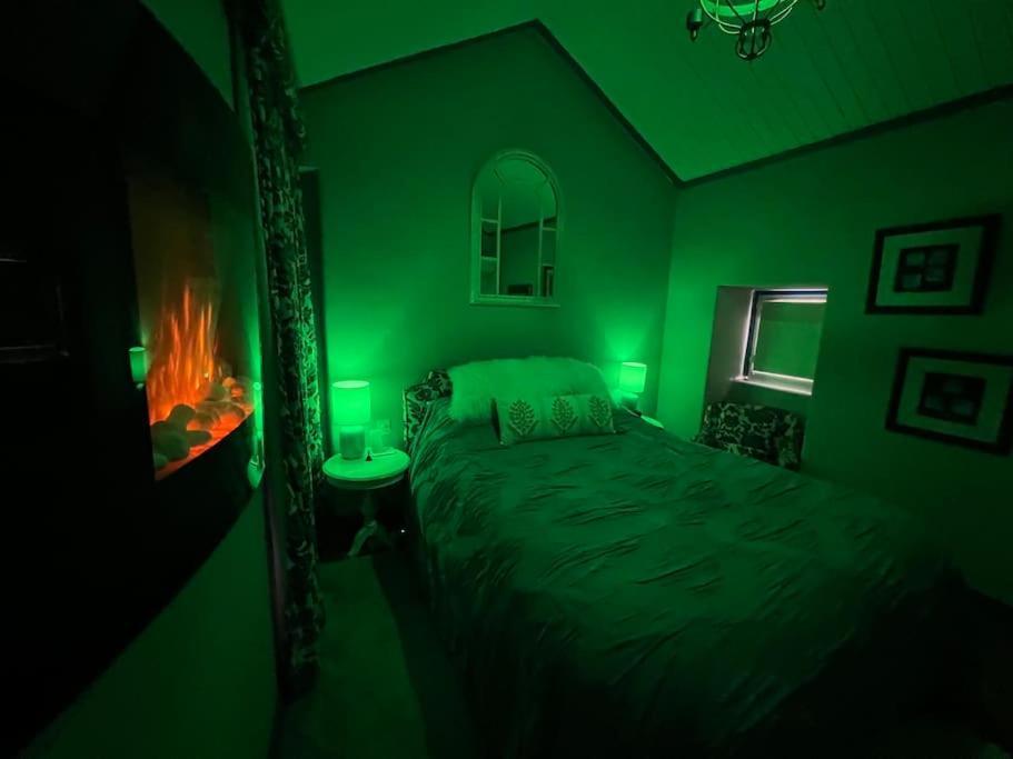 Вилла Unique Luxurious 17-Century Smart Chapel In Historical Center - Sintra Wow Экстерьер фото