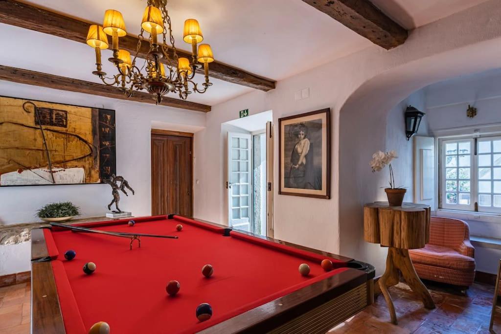 Вилла Unique Luxurious 17-Century Smart Chapel In Historical Center - Sintra Wow Экстерьер фото